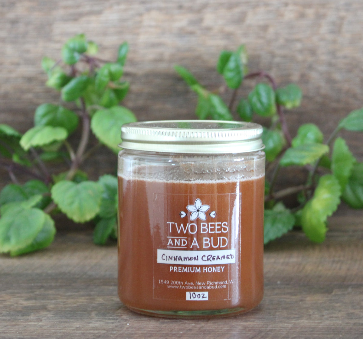 Honey Cinnamon Creamed Two Bees & A Bud